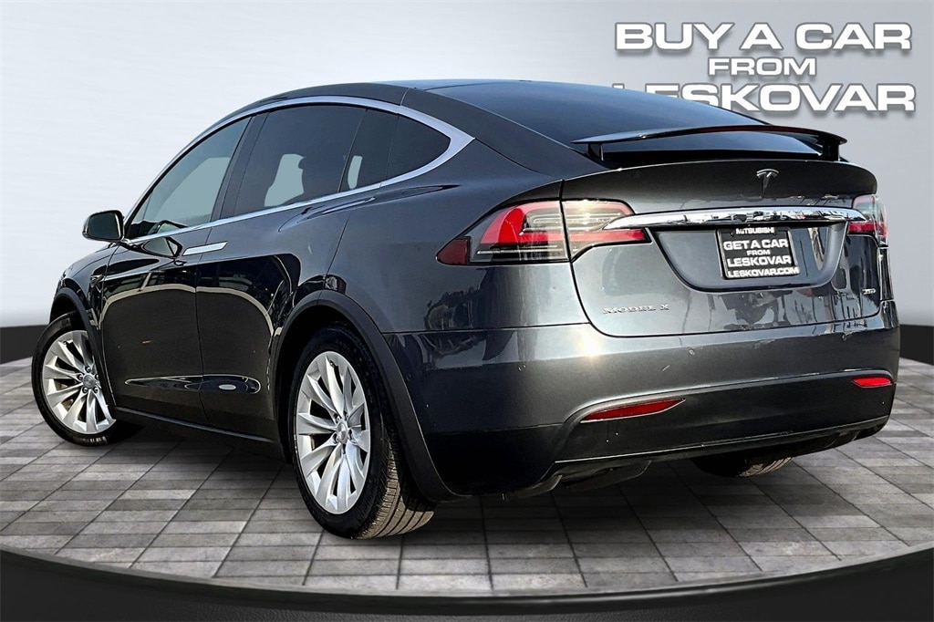 Used 2016 Tesla Model X 75D with VIN 5YJXCBE24GF021117 for sale in Kennewick, WA