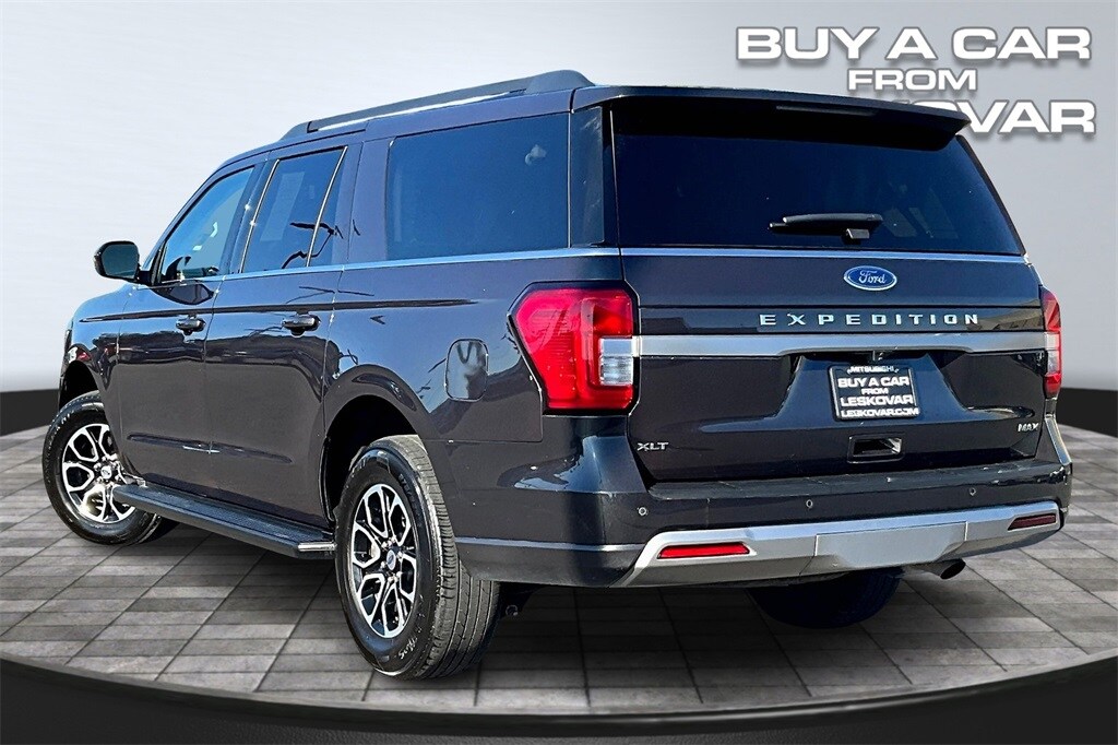 2024 Ford Expedition MAX XLT photo 2