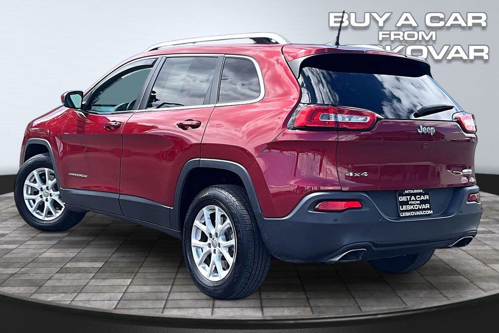 Used 2016 Jeep Cherokee Latitude with VIN 1C4PJMCS4GW183295 for sale in Kennewick, WA
