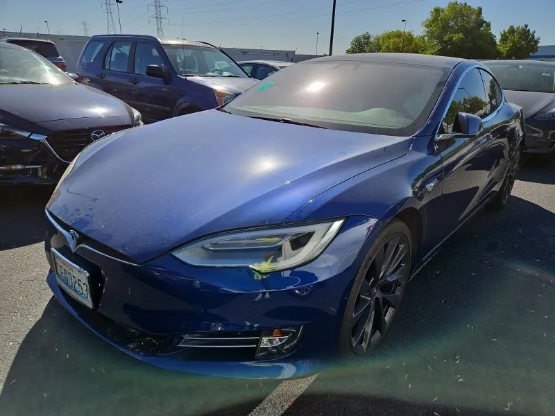 2021 Tesla Model S Long Range Plus's photo