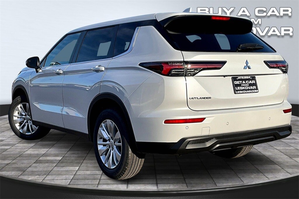 New 2025 Mitsubishi Outlander ES SUV