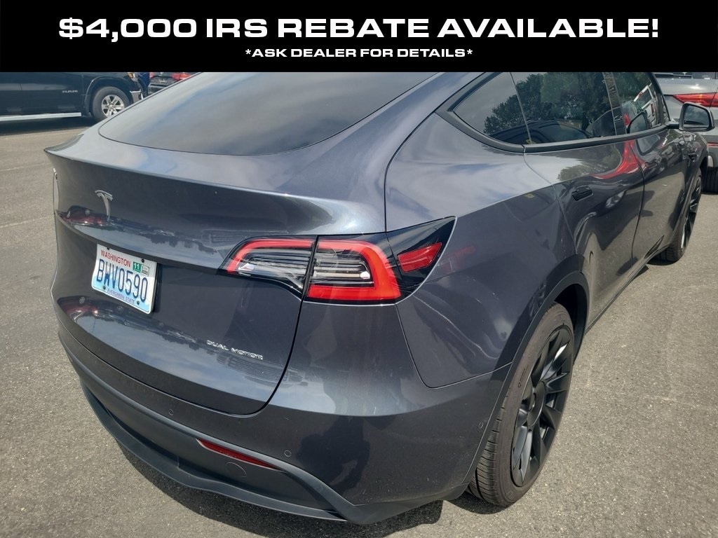 Used 2021 Tesla Model Y Long Range with VIN 5YJYGDEE8MF070847 for sale in Kansas City