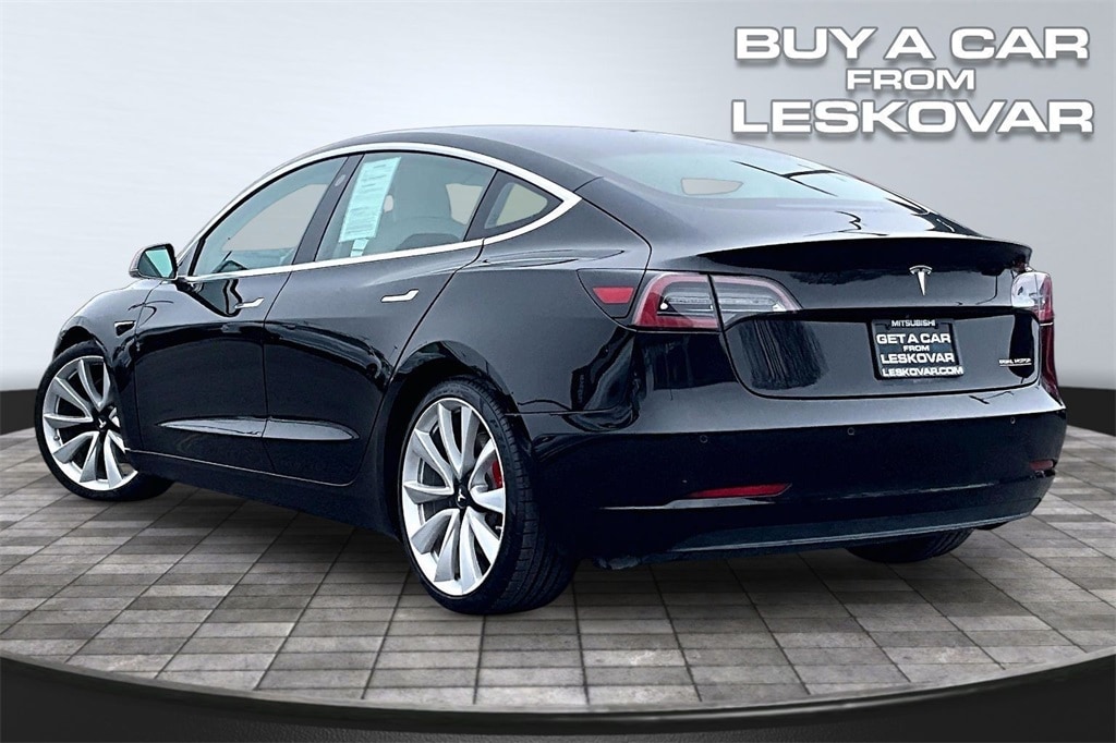 Used 2018 Tesla Model 3 Long Range Dual Motor with VIN 5YJ3E1EB0JF171090 for sale in Kennewick, WA