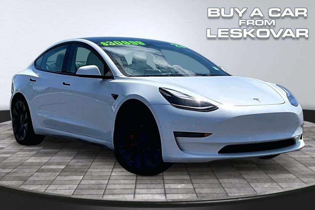 2023 Tesla Model 3 Performance's photo