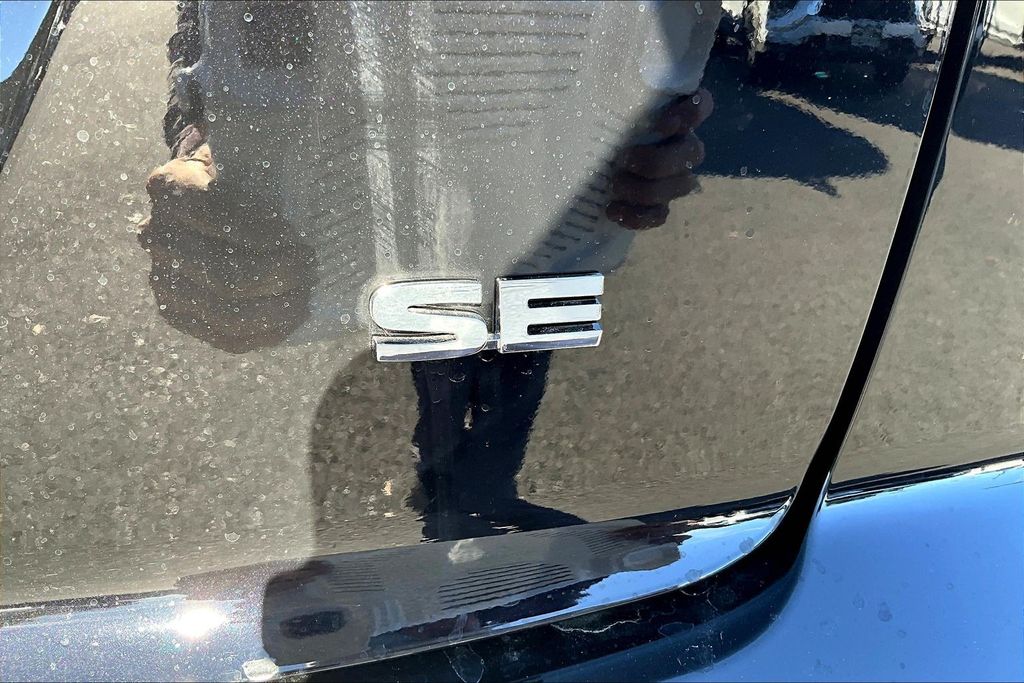 2026 Mitsubishi Eclipse Cross SE - Photo 12