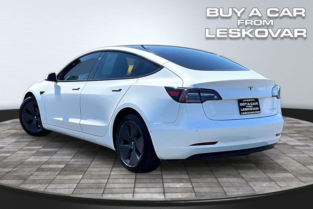Used 2021 Tesla Model 3 Base with VIN 5YJ3E1EB9MF995528 for sale in Kennewick, WA