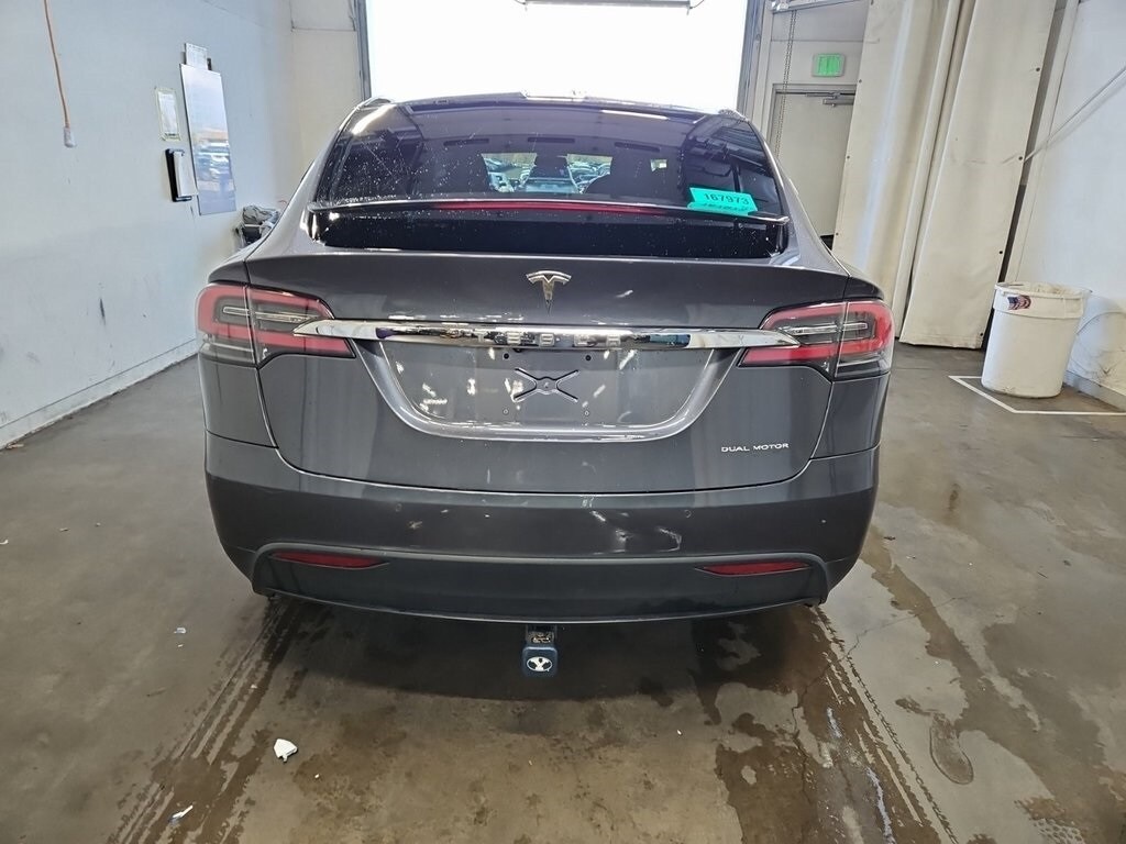 2021 Tesla Model X Long Range photo 4