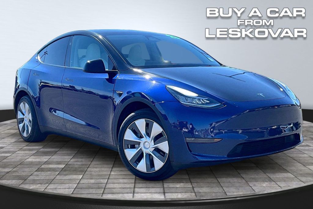 2023 Tesla Model Y Long Range Dual Motor All-Wheel Drive's photo