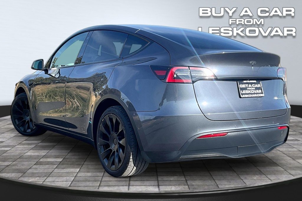 Used 2021 Tesla Model Y Long Range with VIN 5YJYGDEE9MF218164 for sale in Kennewick, WA