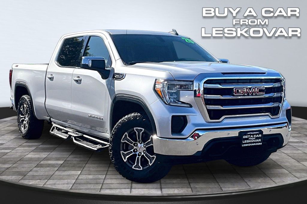 2020 GMC Sierra 4WD Crew Cab Short Box SLE's photo