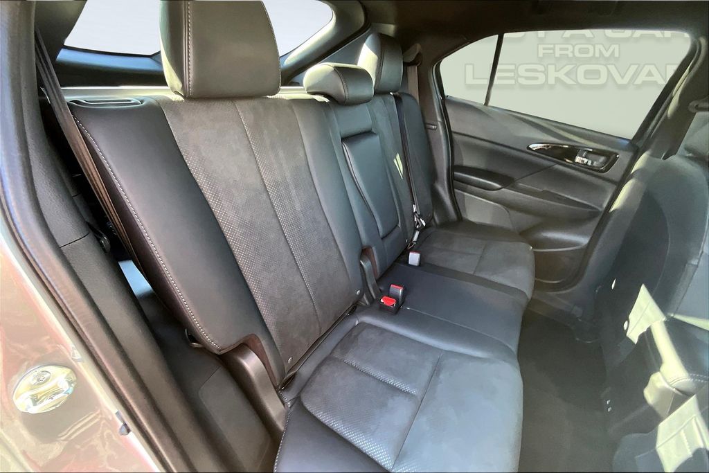 2026 Mitsubishi Eclipse Cross Black Edition - Photo 9