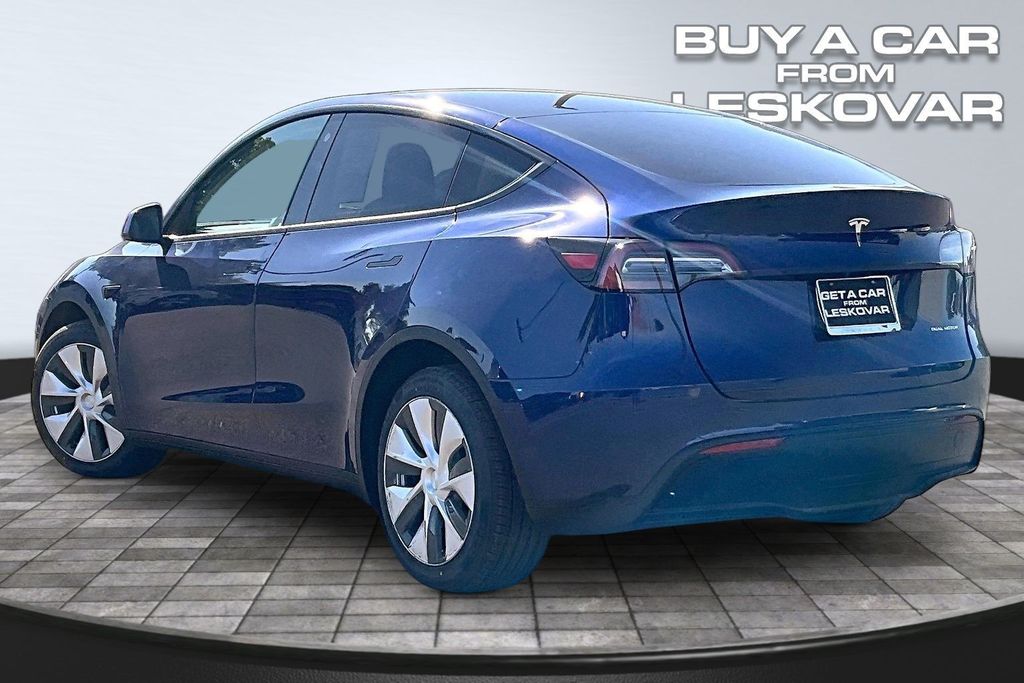 Used 2022 Tesla Model Y Long Range with VIN 7SAYGDEE9NF390912 for sale in Kennewick, WA