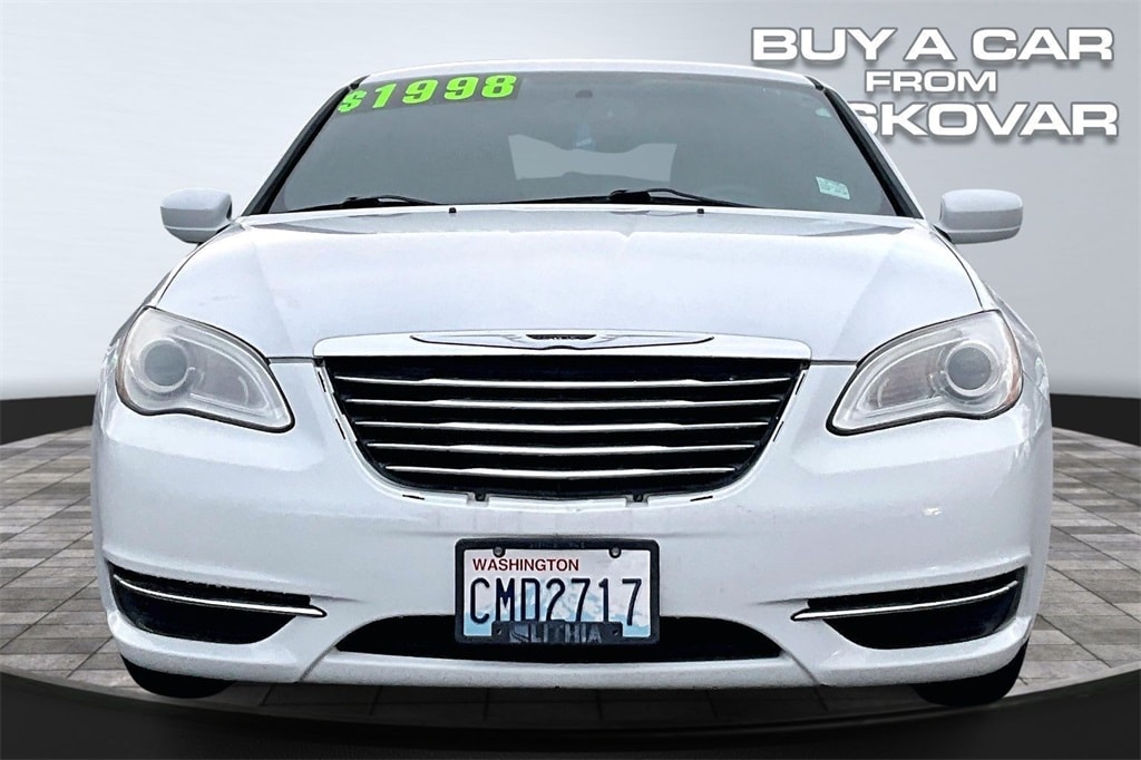 Used 2013 Chrysler 200 LX with VIN 1C3CCBAG2DN743185 for sale in Kennewick, WA