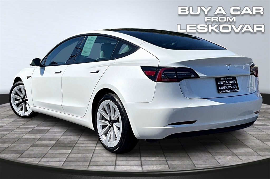 Used 2021 Tesla Model 3 Base with VIN 5YJ3E1EB8MF068150 for sale in Kennewick, WA