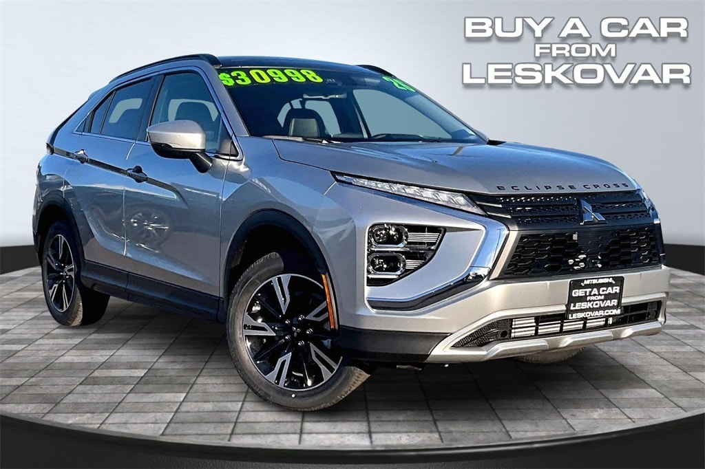2026 Mitsubishi Eclipse Cross SE's photo