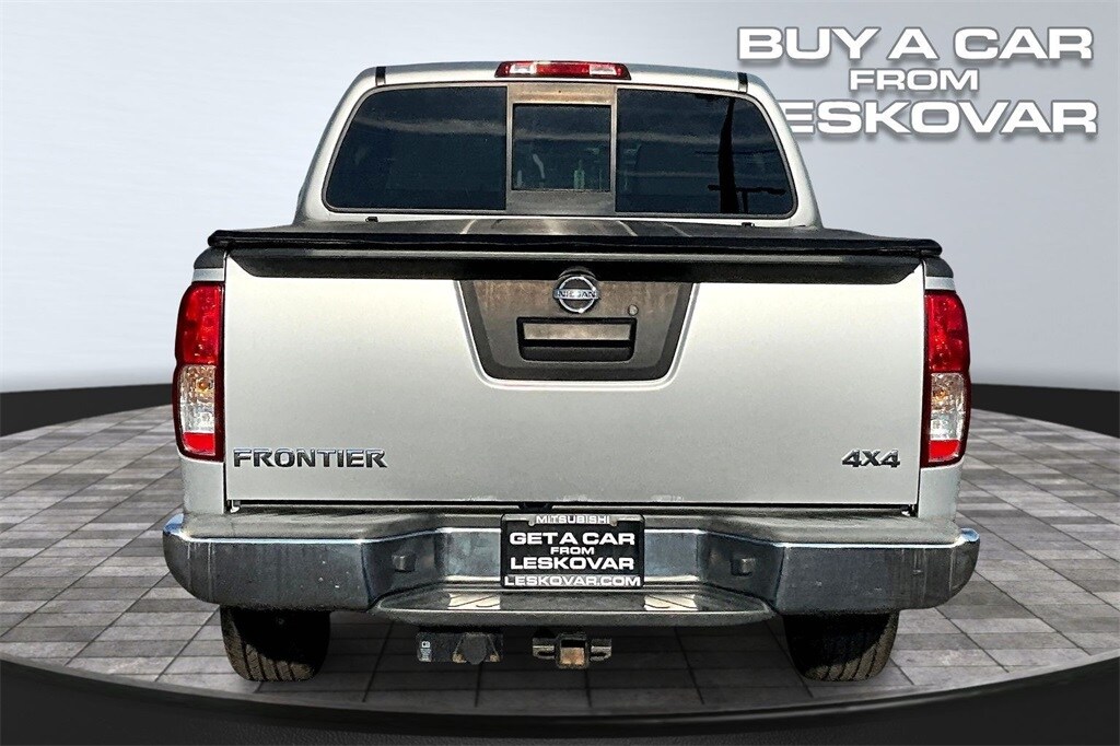 2016 Nissan Frontier SV photo 4