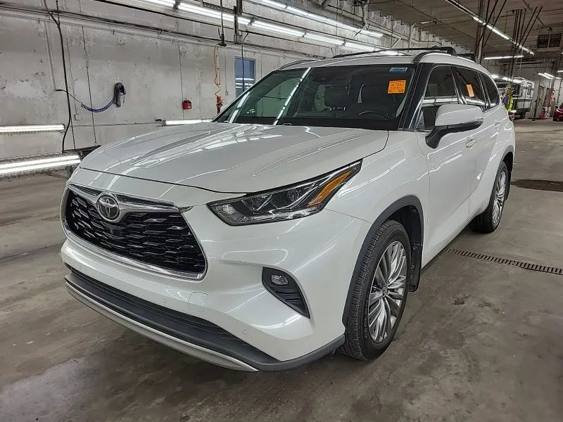 2020 Toyota Highlander Platinum 4x4 V6's photo