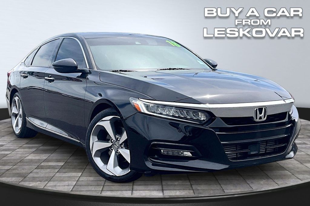 2018 Honda Accord 1.5T Touring Auto's photo