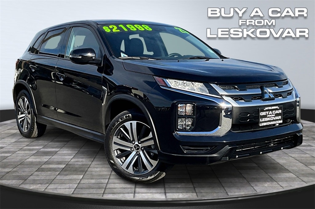 Used 2025 Mitsubishi Outlander Sport 2.0 SE SUV