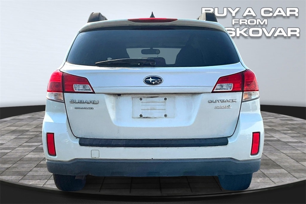 Used 2011 Subaru Outback 2.5i SUV