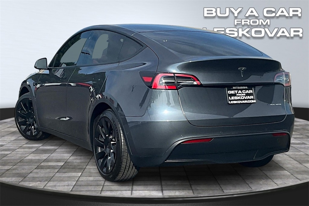 Used 2021 Tesla Model Y Long Range with VIN 5YJYGDEE8MF070847 for sale in Kennewick, WA