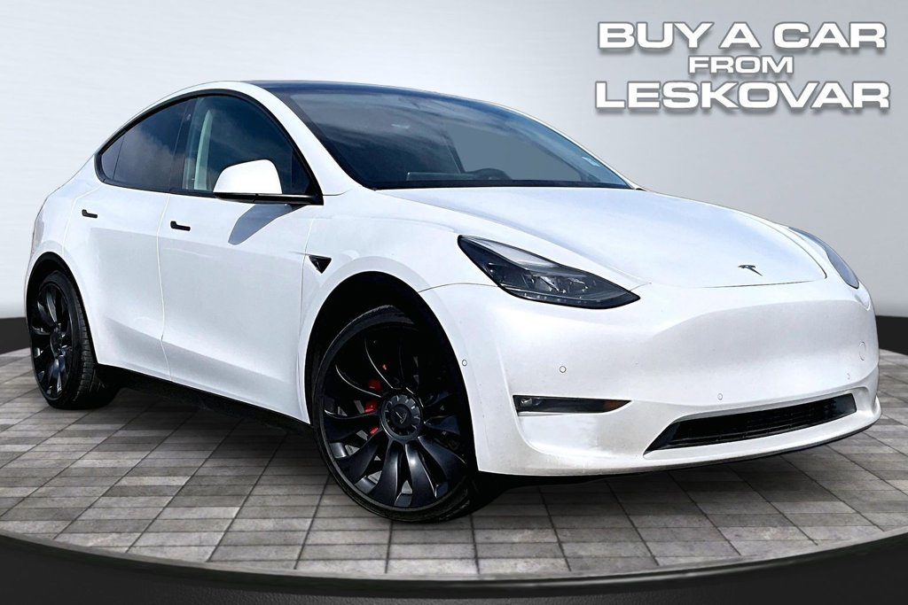 Used 2022 Tesla Model Y Performance with VIN 7SAYGDEF4NF492465 for sale in Kennewick, WA