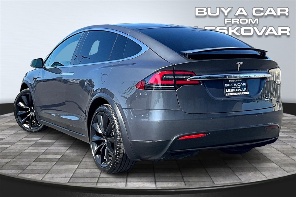 Used 2020 Tesla Model X Long Range Plus with VIN 5YJXCAE27LF238519 for sale in Kennewick, WA