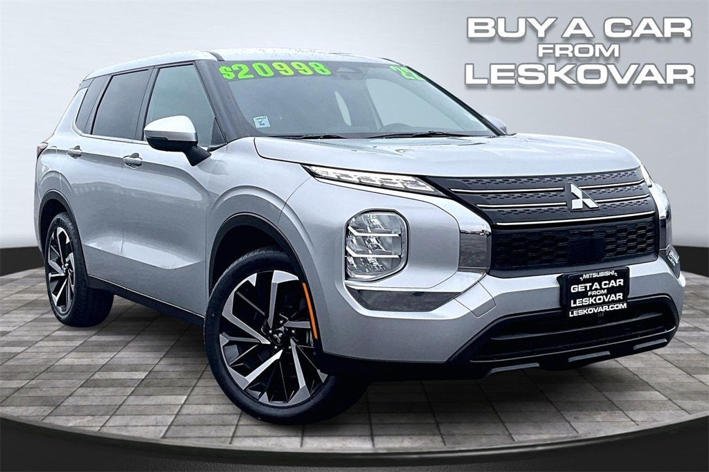 2022 Mitsubishi Outlander SUV 