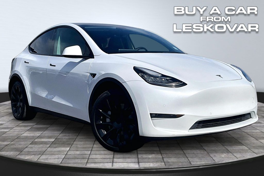 Used 2022 Tesla Model Y Long Range with VIN 7SAYGDEE2NF449265 for sale in Kennewick, WA