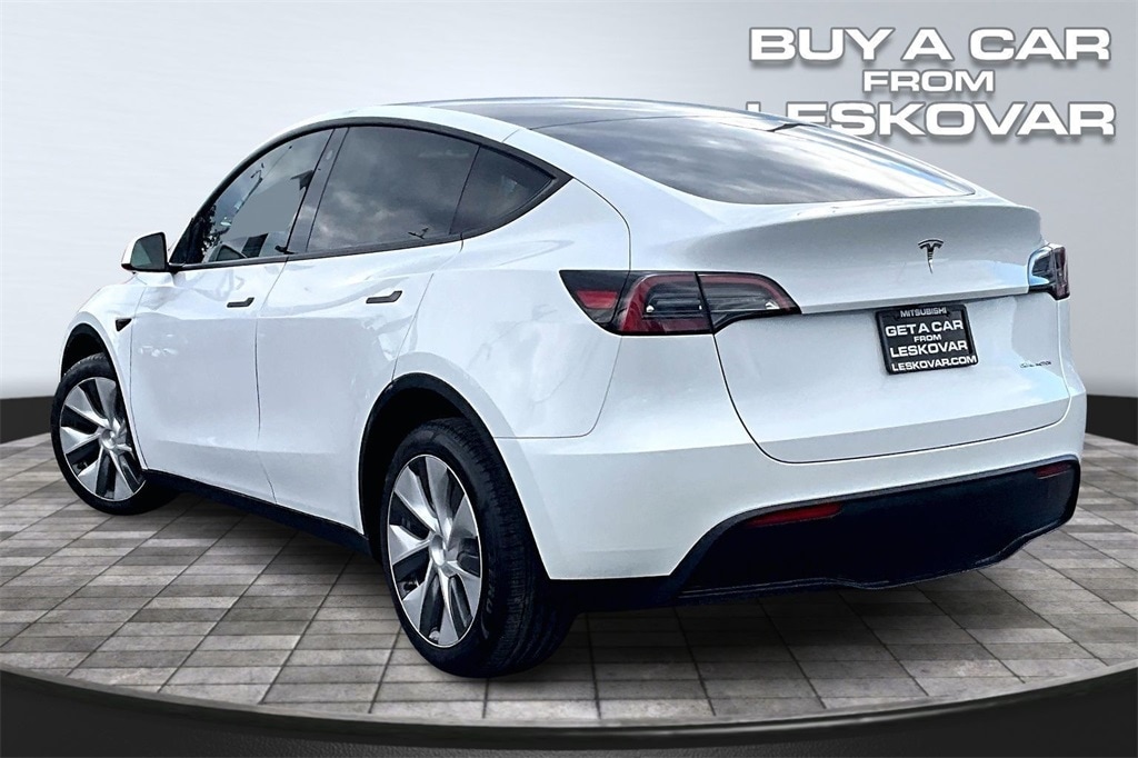 Used 2023 Tesla Model Y Long Range with VIN 7SAYGDEE5PF622134 for sale in Kennewick, WA