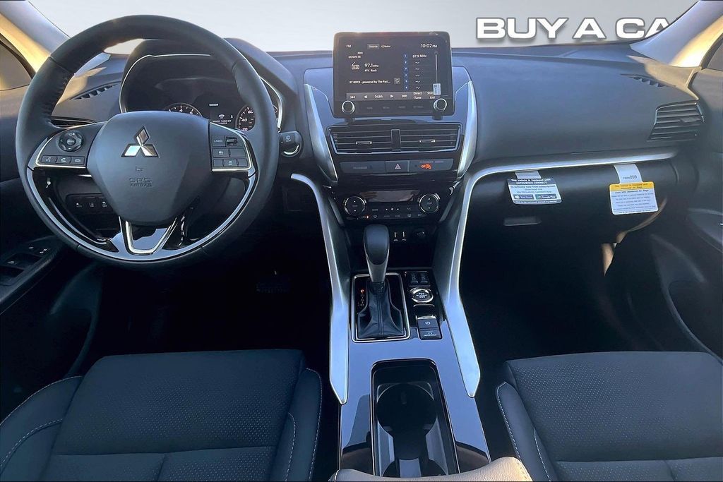2026 Mitsubishi Eclipse Cross SE - Photo 5