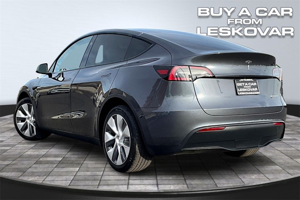 Used 2023 Tesla Model Y Long Range with VIN 7SAYGDEE3PF913165 for sale in Kennewick, WA