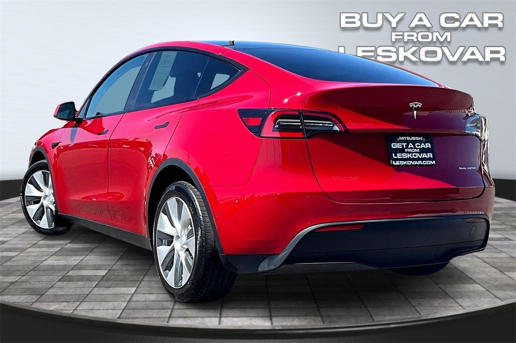 Used 2021 Tesla Model Y Long Range with VIN 5YJYGDEE1MF095895 for sale in Kennewick, WA