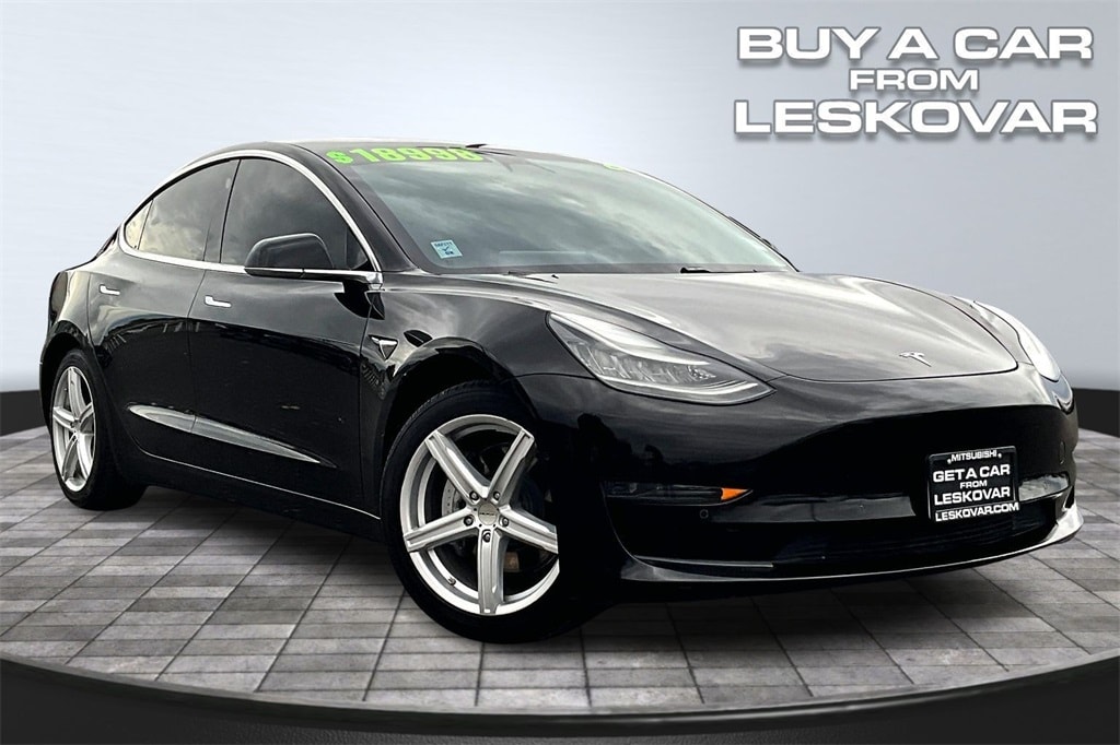 2020 Tesla Model 3 Base's photo