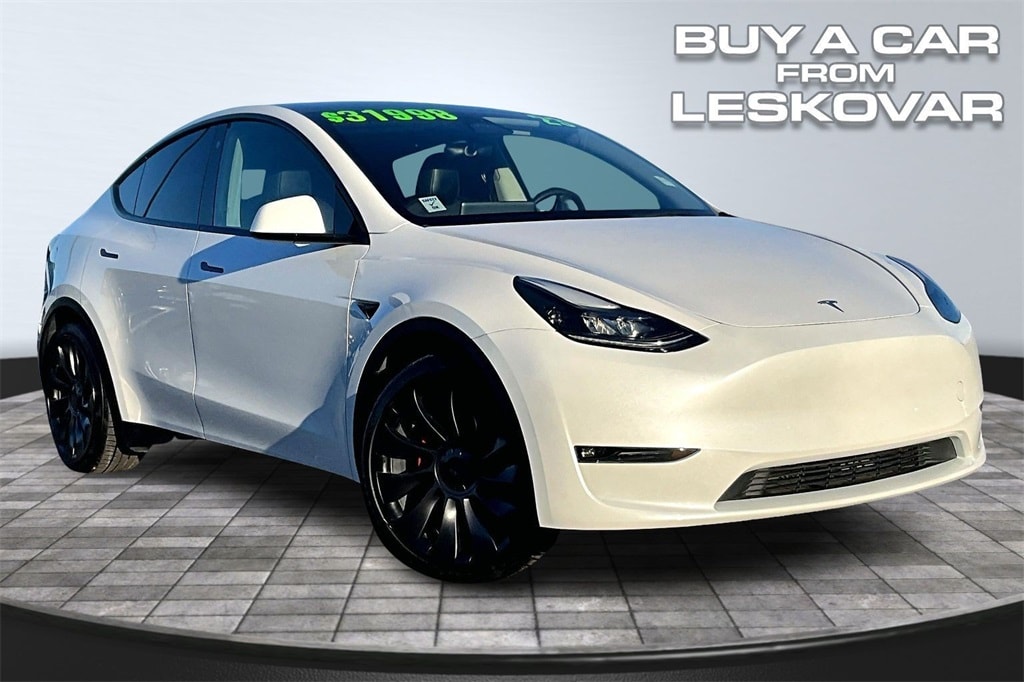 2023 Tesla Model Y Performance's photo