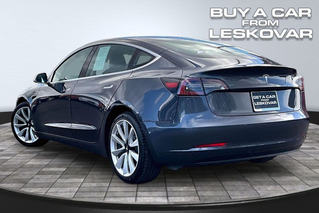 Used 2018 Tesla Model 3 Long Range with VIN 5YJ3E1EAXJF047822 for sale in Kennewick, WA