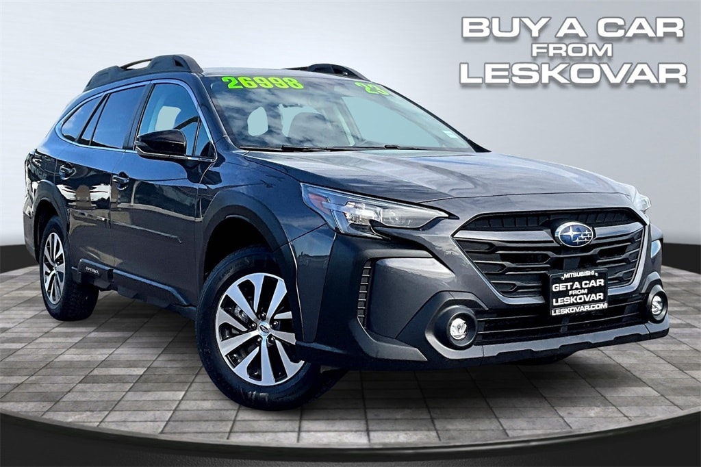 Used 2023 Subaru Outback Premium SUV