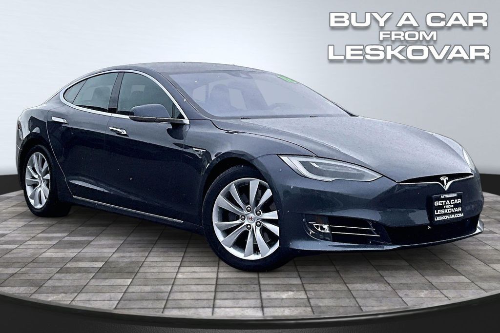 2016 Tesla Model S 90D's photo