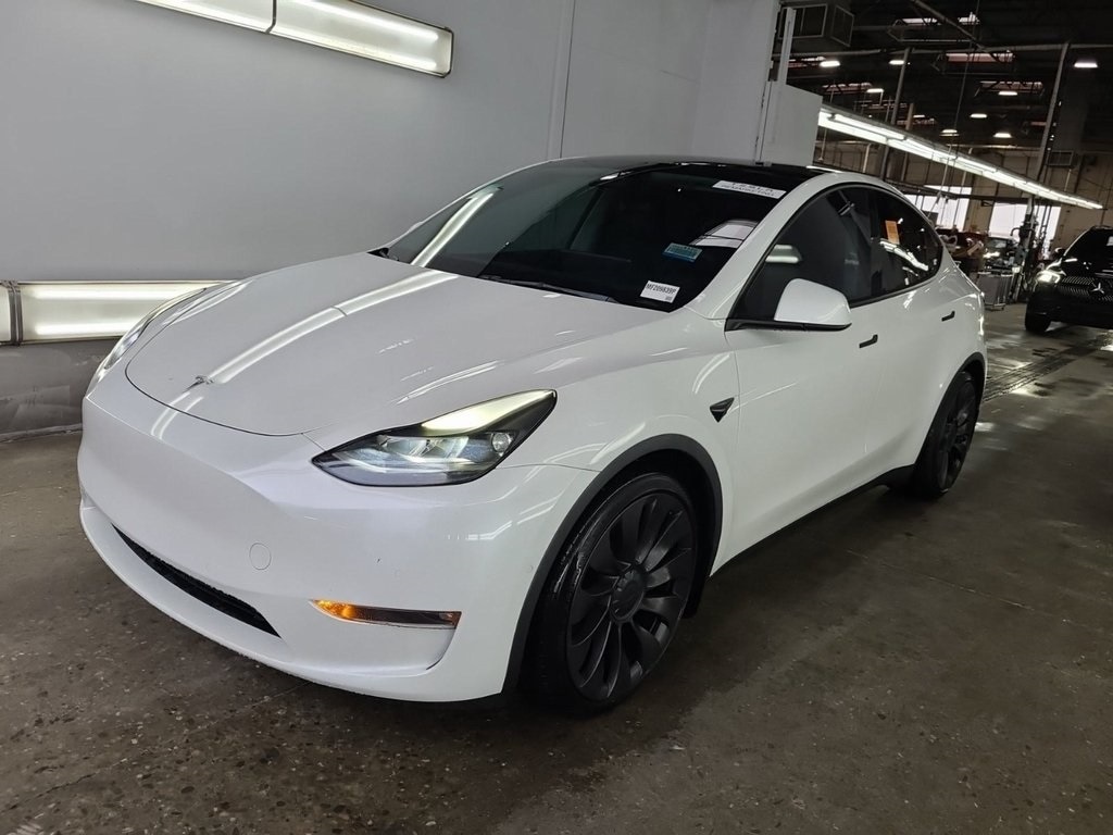 2021 Tesla Model Y Performance's photo