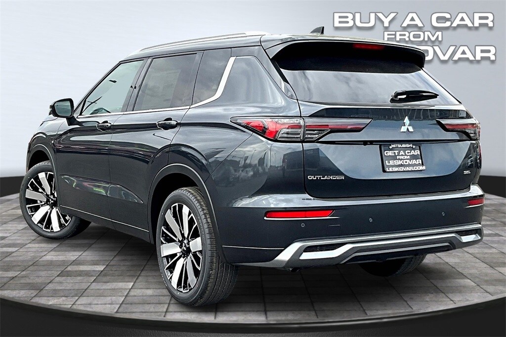 2025 Mitsubishi Outlander SEL GT photo 3