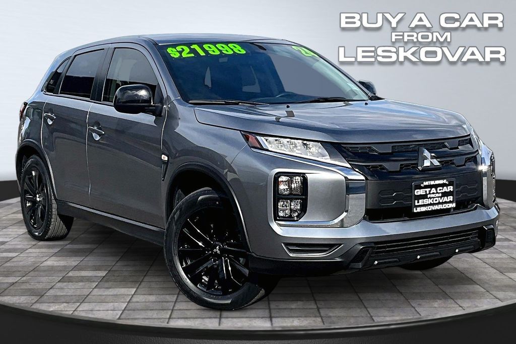 2024 Mitsubishi Outlander Sport 2.0 LE AWC CVT's photo
