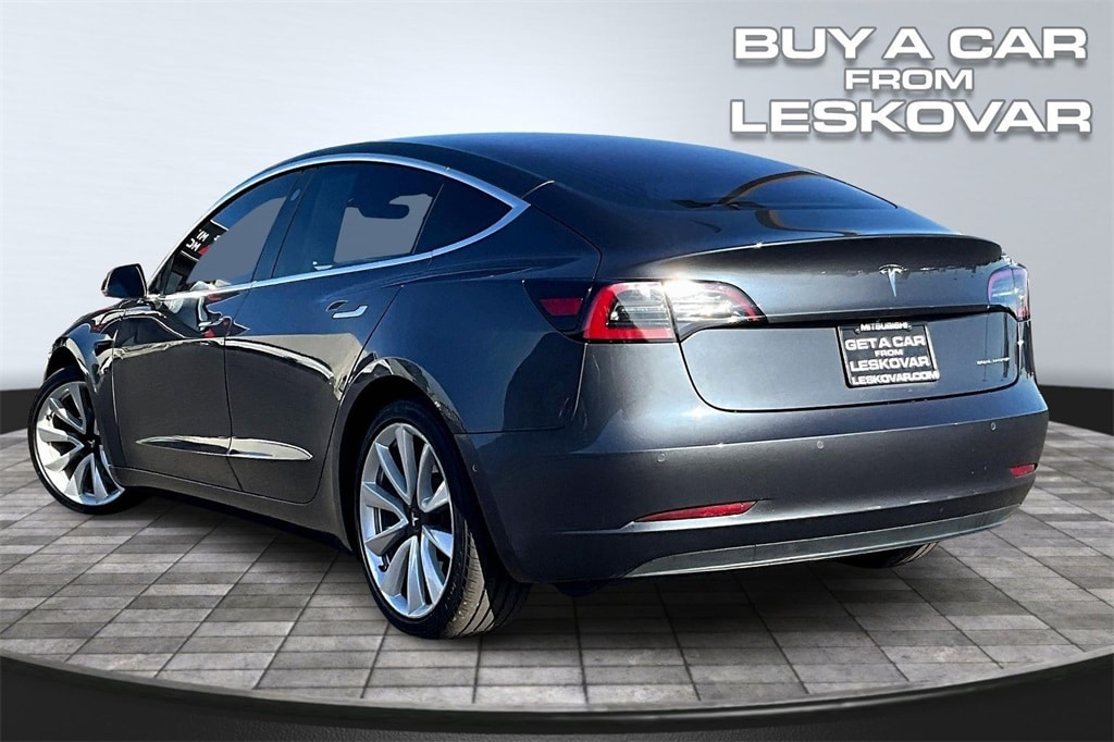 Used 2018 Tesla Model 3 Long Range Dual Motor with VIN 5YJ3E1EBXJF188303 for sale in Kennewick, WA