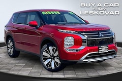 2026 Mitsubishi Outlander SE SUV