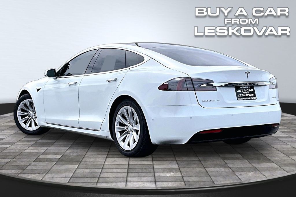 Used 2018 Tesla Model S 100D with VIN 5YJSA1E22JF293943 for sale in Kennewick, WA