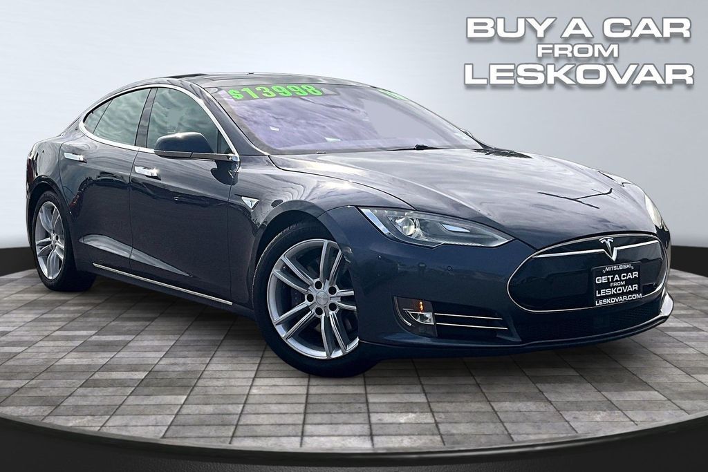 2016 Tesla Model S's photo