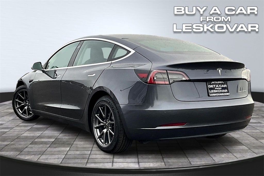 Used 2018 Tesla Model 3 Long Range Dual Motor with VIN 5YJ3E1EB2JF145638 for sale in Kennewick, WA