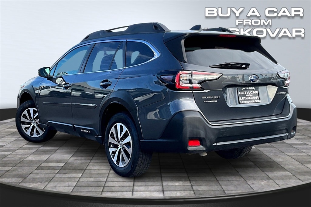 Used 2023 Subaru Outback Premium SUV
