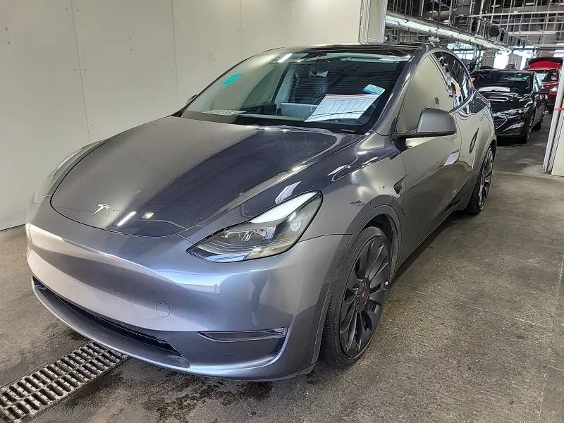 2023 Tesla Model Y Performance Dual Motor All-Wheel Drive's photo