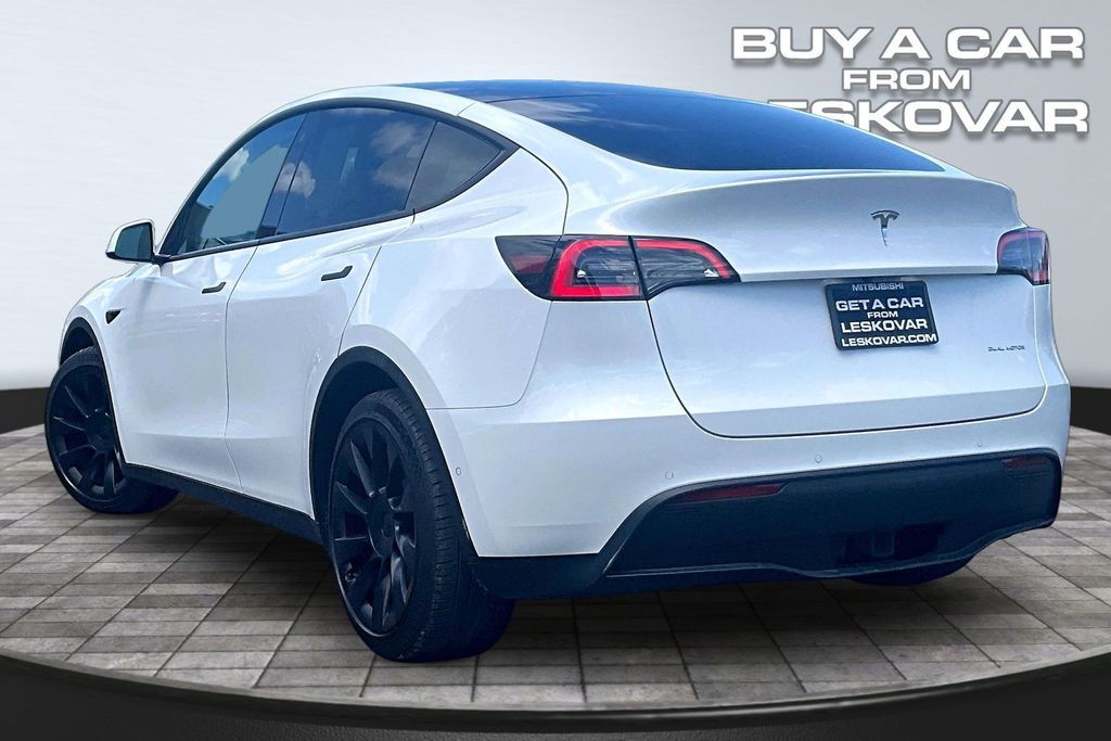Used 2021 Tesla Model Y Long Range with VIN 5YJYGDEE6MF213164 for sale in Kennewick, WA