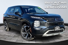 2025 Mitsubishi Outlander PHEV SE SUV